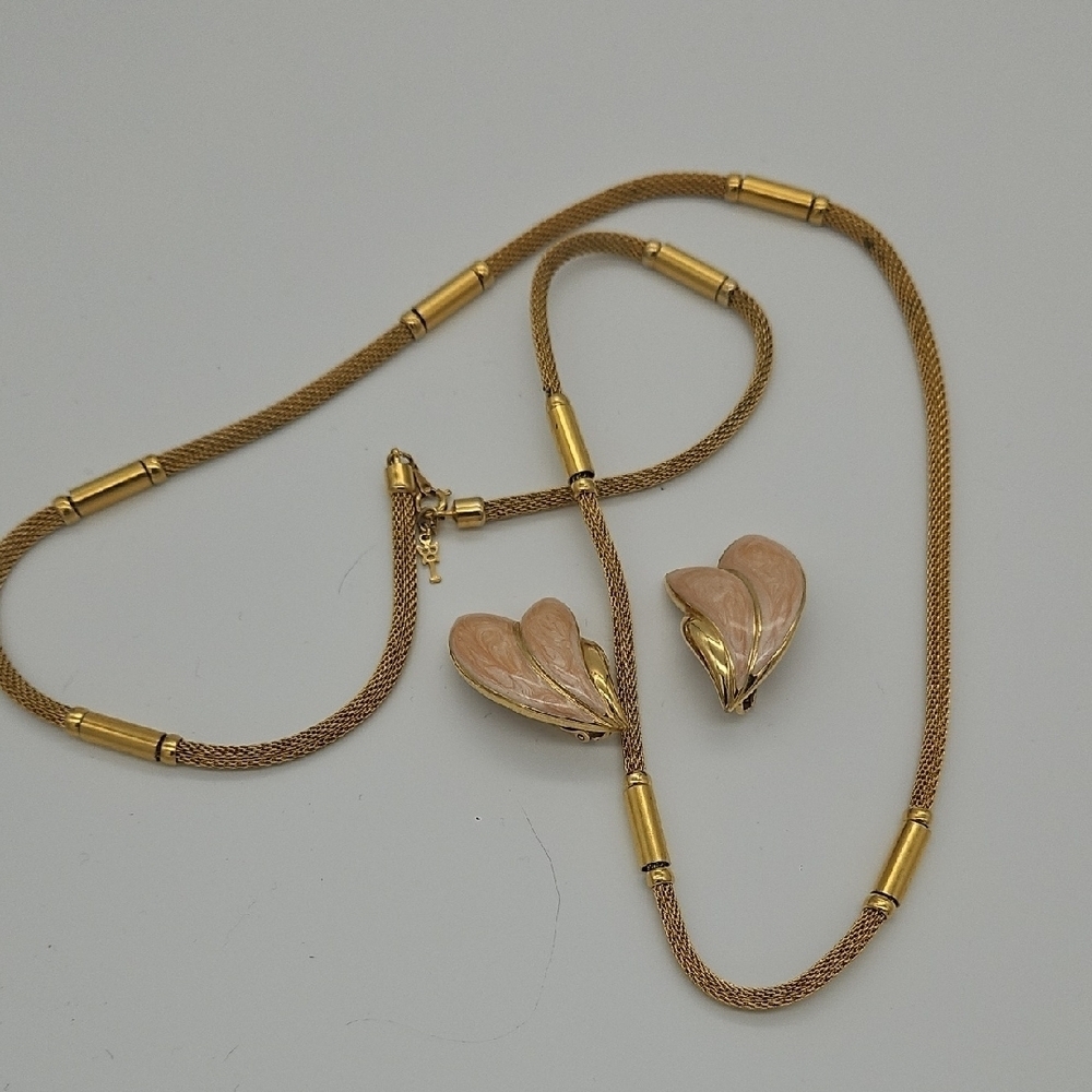 Trifari Gold and Cream Earrings
